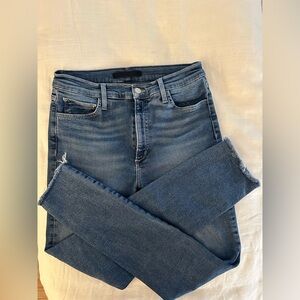 Joe’s Jeans “The Charlie SnapBack” super comfy with Lycra snap back!